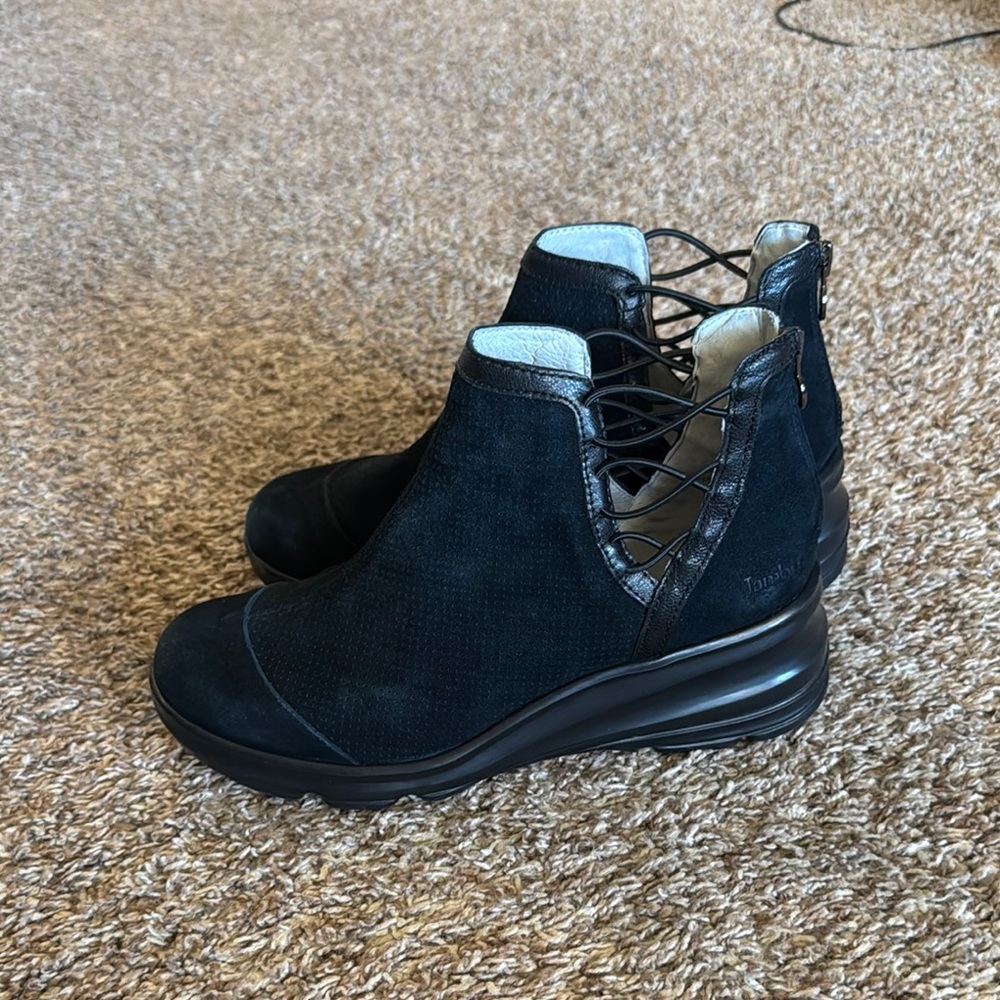 Jambu Black Wedge Ankle Boots with Lace Detail size 8